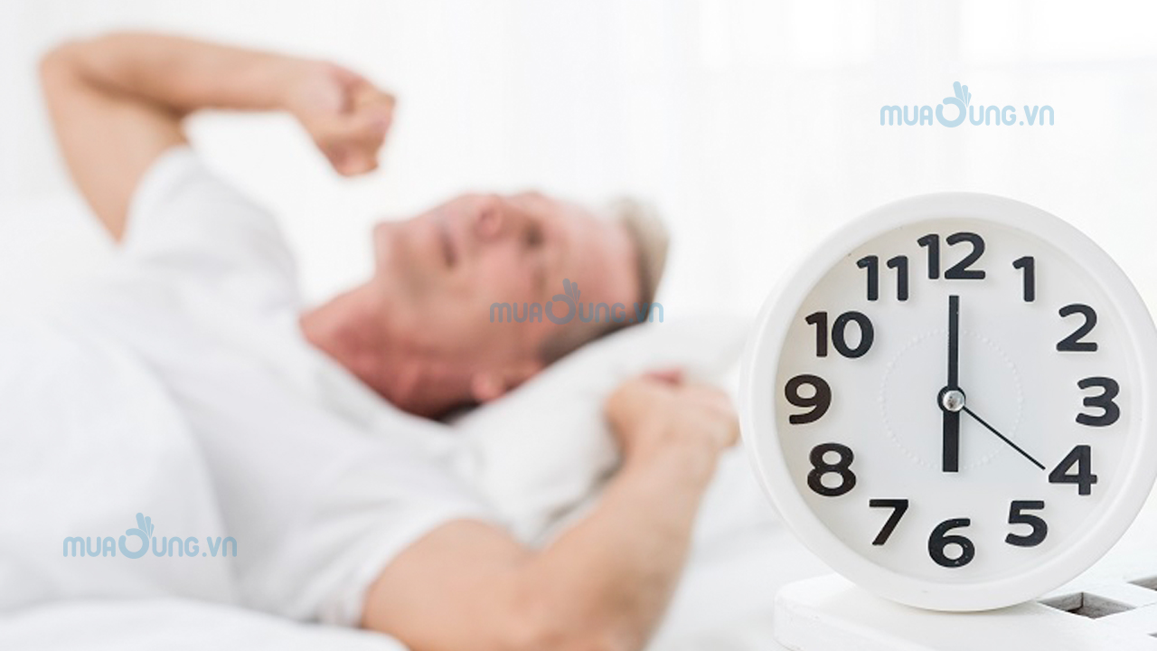 Đàn ông càng lớn tuổi