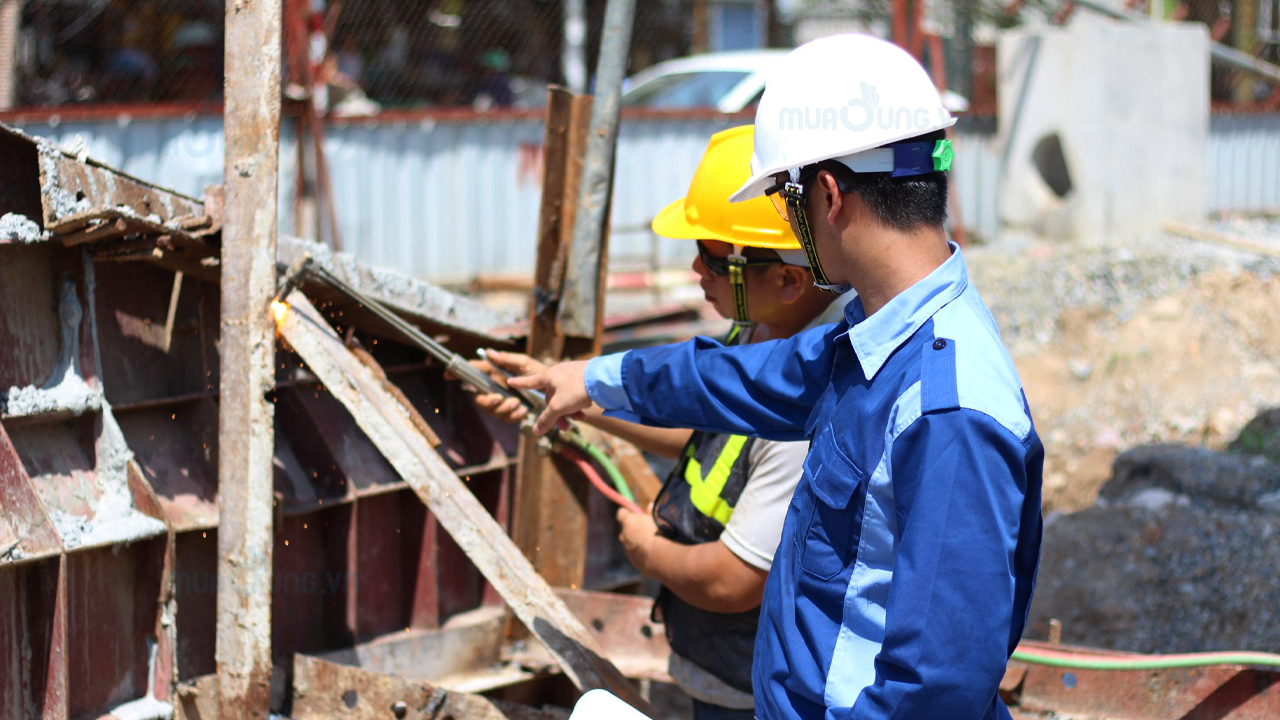 NÓN BẢO HỘ LAO ĐỘNG 3M