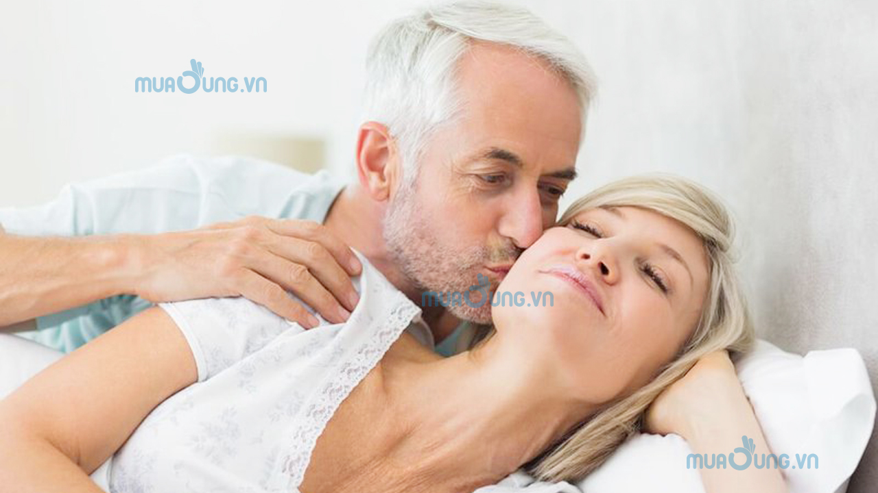 Trò chuyện thân mật với người bạn đời